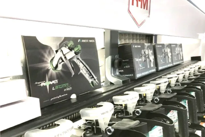 BASF in Japan自動車補修用塗料R-M